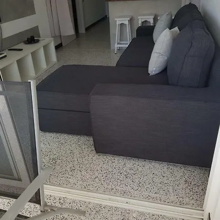 5 Min Walk From Yumbo 216 Apartment