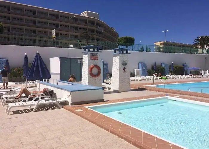 5 Min Walk From Yumbo 216 * Playa del Ingles (Gran Canaria)