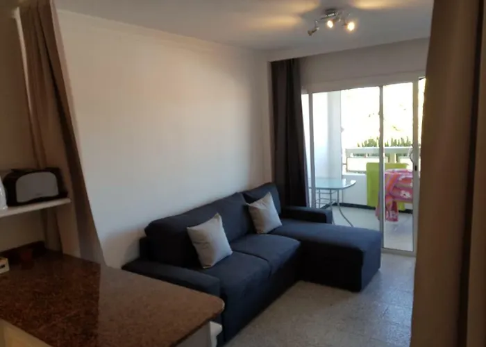 5 Min Walk From Yumbo 216